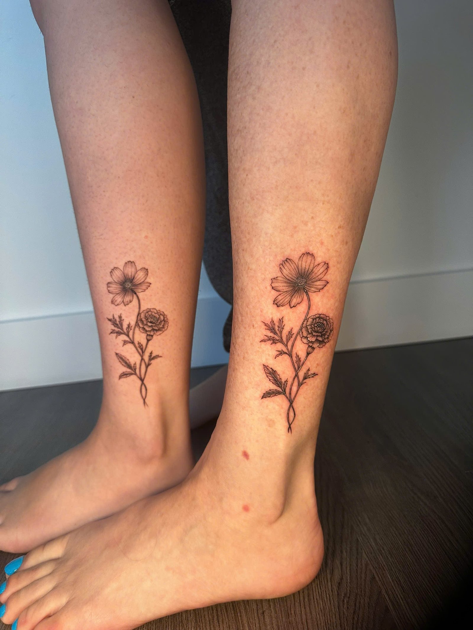 Fine Line Tattoo