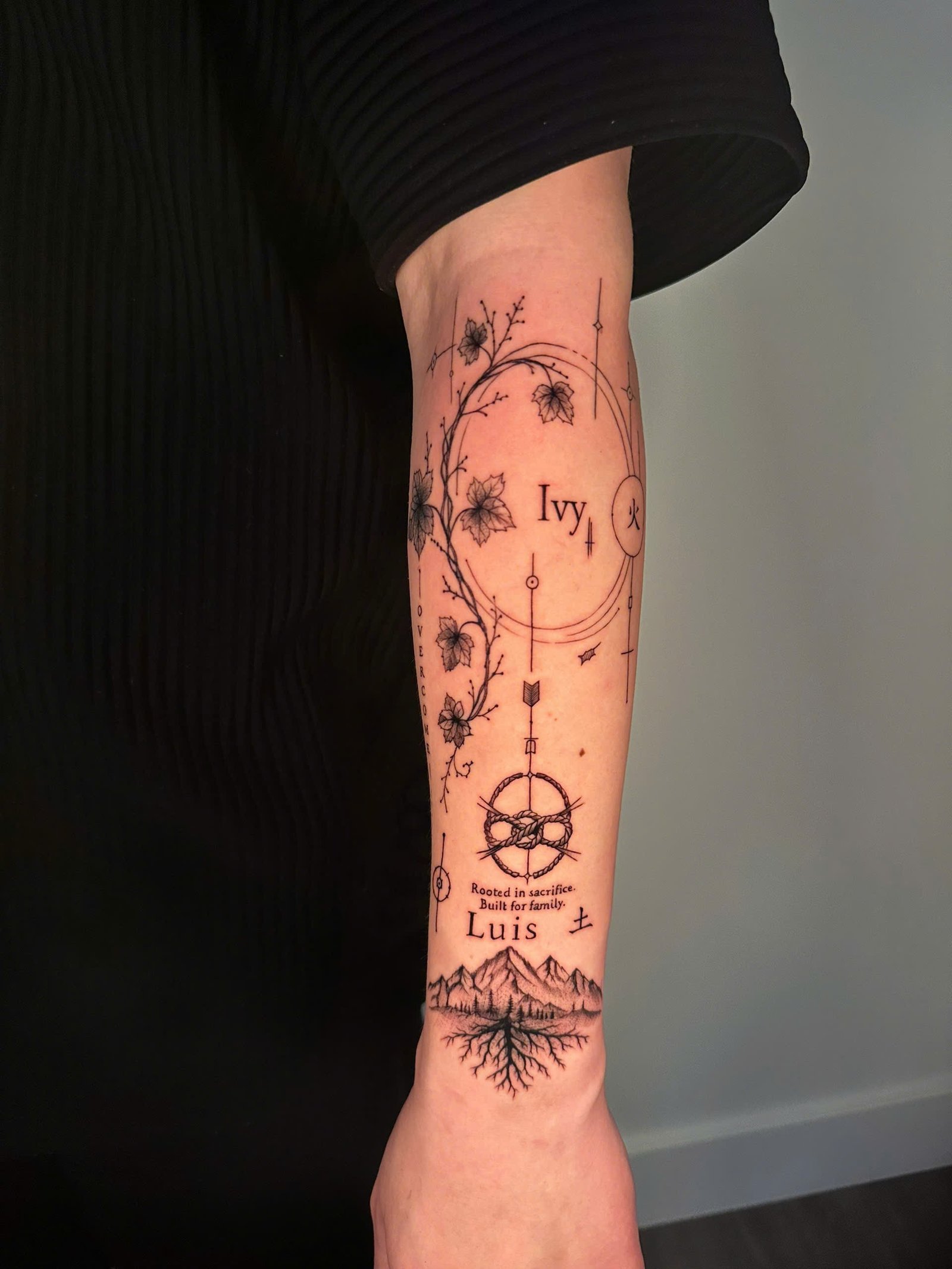 Fine Line Tattoo